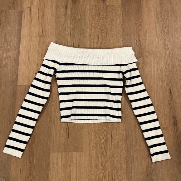 Edikted Black White Stripe Off Shoulder Crop Top Long Sleeve Large - Picture 2 of 4